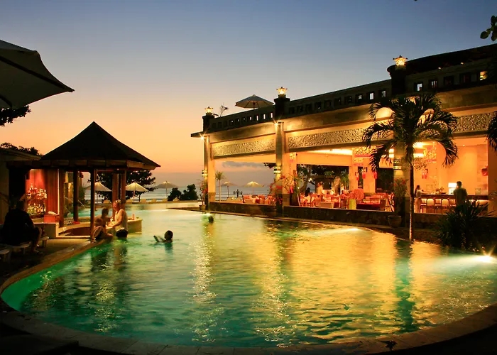 Pelangi Bali & 4* Seminyak (Bali)