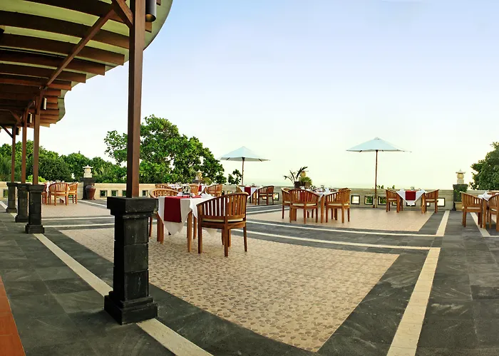 Pelangi Bali & Hotel Seminyak (Bali)