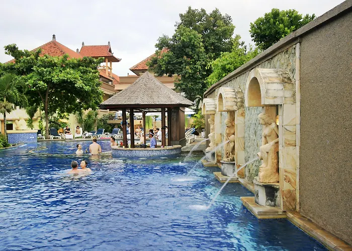 Pelangi Bali & Hotel 4*